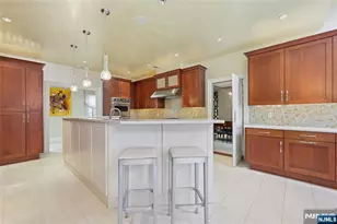 66 Hoover Dr, Cresskill, NJ 07626 - Photo 14