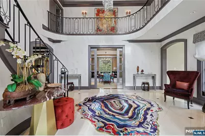 66 Hoover Drive, Cresskill, NJ 07626 - Photo 2