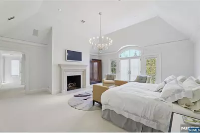 66 Hoover Drive, Cresskill, NJ 07626 - Photo 22