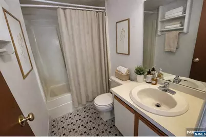 19 Plauderville Avenue 101 #101, Garfield, NJ 07026 - Photo 4