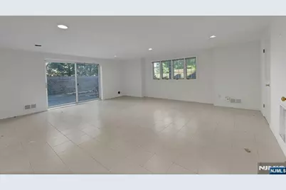 153 Ashley Place, Park Ridge, NJ 07656 - Photo 26