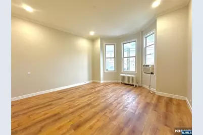 215 Dodd Street 1 #1, Weehawken, NJ 07086 - Photo 4