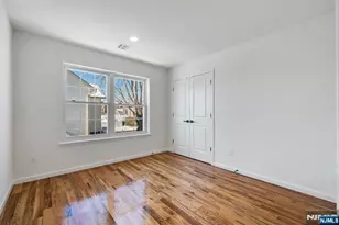 131 Palsa Ave, Elmwood Park, NJ 07407 - Photo 12