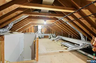 85 Harvey Ave, Paramus, NJ 07652 - Photo 28