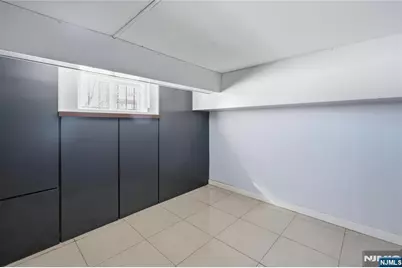 251 Nesbit Terrace, Irvington, NJ 07111 - Photo 4