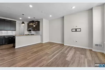 34 Arnold Drive, Wood Ridge, NJ 07075 - Photo 6