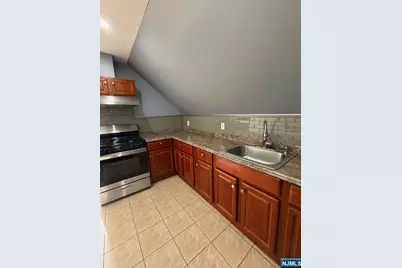 121 Rutgers Street 3 #3, Belleville, NJ 07109 - Photo 2