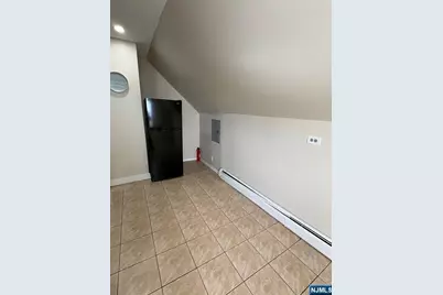 121 Rutgers Street 3 #3, Belleville, NJ 07109 - Photo 4