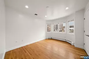 264 Lafayette Ave, Cliffside Park, NJ 07010 - Photo 22