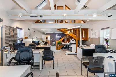 232 Union Boulevard, Totowa, NJ 07512 - Photo 4