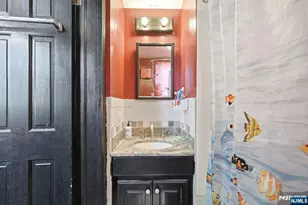 191 Cambridge Ave, Garfield, NJ 07026 - Photo 16