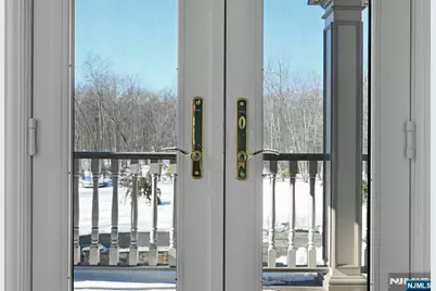 285 Chestnut Ridge Road, Woodcliff Lake, NJ 07677 - Photo 32