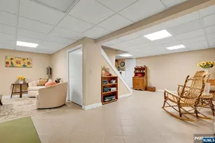 285 Chestnut Ridge Rd, Woodcliff Lake, NJ 07677 - Photo 38