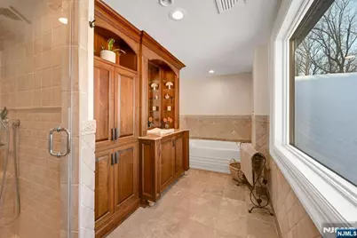 285 Chestnut Ridge Road, Woodcliff Lake, NJ 07677 - Photo 34