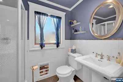 285 Chestnut Ridge Road, Woodcliff Lake, NJ 07677 - Photo 14