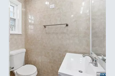 242 Midland Avenue, Kearny, NJ 07032 - Photo 14