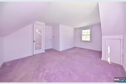 84 Maplewood Avenue, Hillsdale, NJ 07642 - Photo 18