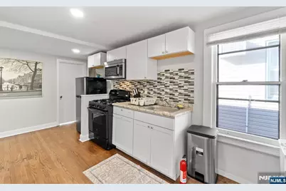 9 51st Street, Bayonne, NJ 07002 - Photo 16