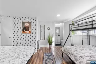 9 51st St, Bayonne, NJ 07002 - Photo 6