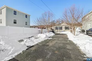 631 Valley St, Orange, NJ 07050 - Photo 2