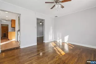 631 Valley St, Orange, NJ 07050 - Photo 10