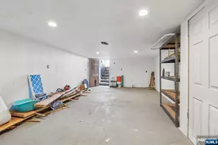 631 Valley St, Orange, NJ 07050 - Photo 30