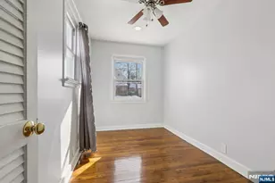 631 Valley St, Orange, NJ 07050 - Photo 26