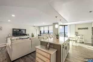 245 Prospect Ave 14D, Hackensack, NJ 07601 - Photo 10