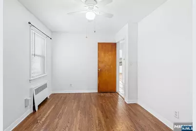 274 Greylock Parkway, Belleville, NJ 07109 - Photo 16