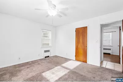 274 Greylock Parkway, Belleville, NJ 07109 - Photo 14