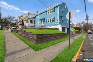 274 Greylock Pkwy, Belleville, NJ 07109 - Photo 2