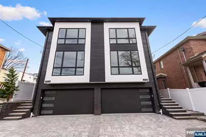 230 8th Street A #A, Palisades Park, NJ 07650 - Photo 28