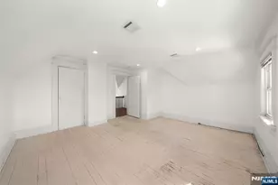 4 Francis Pl 2, Montclair, NJ 07042 - Photo 6