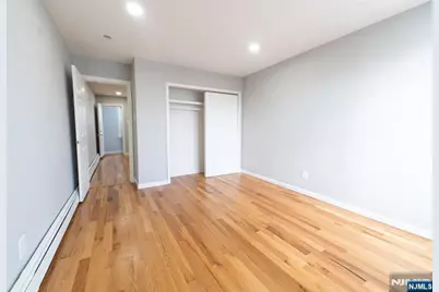 586 11th Street, Newark, NJ 07107 - Photo 2
