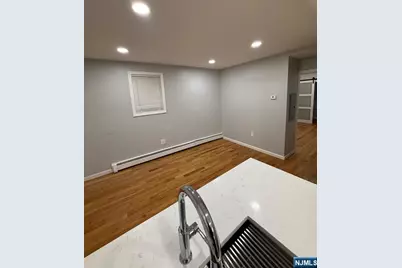 586 11th Street, Newark, NJ 07107 - Photo 32