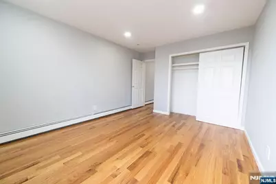 586 11th Street, Newark, NJ 07107 - Photo 8