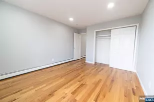 586 11th St, Newark, NJ 07107 - Photo 8