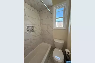 172 Humboldt Street, East Rutherford, NJ 07073 - Photo 10