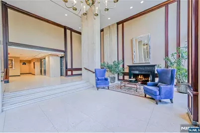 2077 Center Avenue 20F #20F, Fort Lee, NJ 07024 - Photo 32