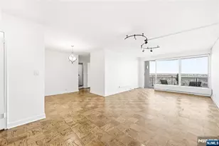 2077 Center Ave 20F, Fort Lee, NJ 07024 - Photo 4