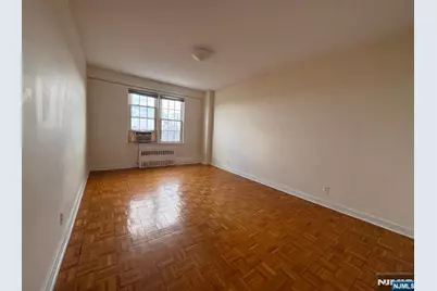 5 Roosevelt Place 4A #4A, Montclair, NJ 07042 - Photo 12