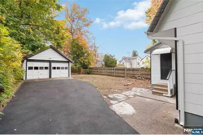 451 Sagamore Avenue, Teaneck Township, NJ 07666 - Photo 34