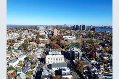 448 Palisade Avenue, Cliffside Park, NJ 07010 - Photo 32