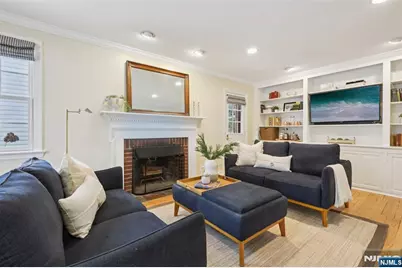 56 Highland Road, Glen Rock, NJ 07452 - Photo 6