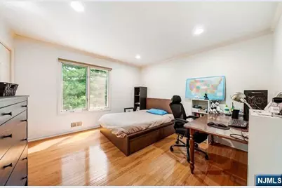 74 Lakeview Drive, Old Tappan, NJ 07675 - Photo 24