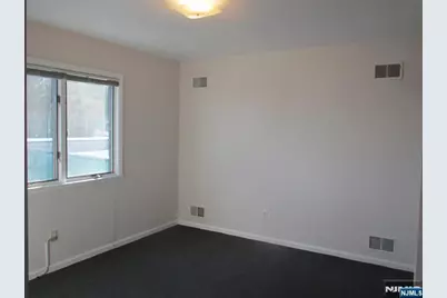 360 Ridge Road 1 #1, Lyndhurst Township, NJ 07071 - Photo 12