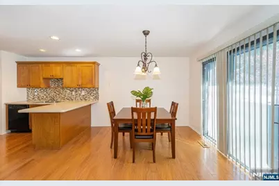 4125 Hilltop Road, Mahwah, NJ 07430 - Photo 8