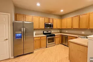 43 Windsor Dr, Lincoln Park, NJ 07035 - Photo 2