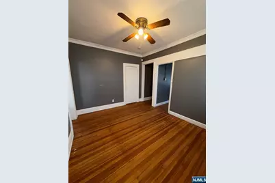 185 Linden Avenue, Irvington, NJ 07111 - Photo 4