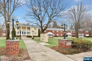 95 Regency Park 95, Ramsey, NJ 07446 - Photo 2